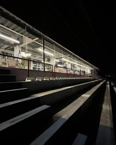 visual exterior noche